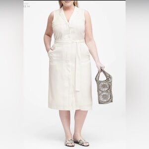 Banana Republic Plus Size White Dress Size 18/20